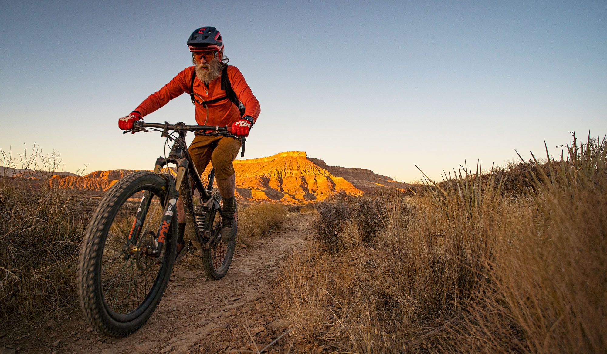 Meandering with purpose across the US, on his mountain bike, aged 71 | Psyche